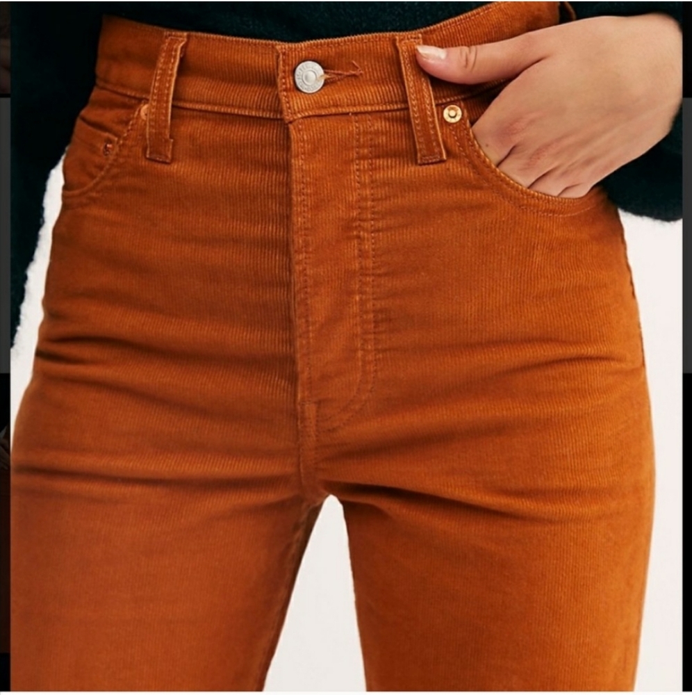 NWT Levi’s Ribcage High Rise Corduroy Flare Jeans - Picture 6 of 10